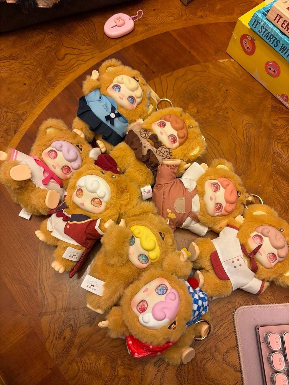 Domi - Little Bear's Daily Work Series - Asia Exclusive collection. Includes SEC